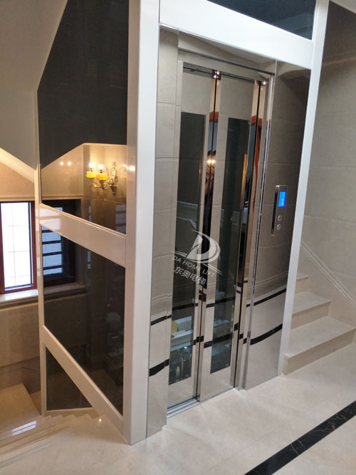 漳州家庭別墅電梯實(shí)物案例 漳州家庭別墅電梯實(shí)物案例
